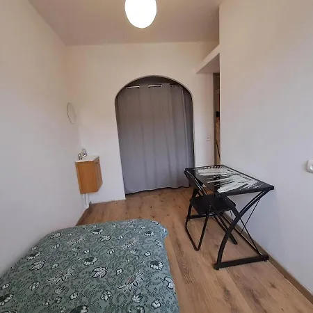 別荘 House 3 Bedrooms For 5 Persons At