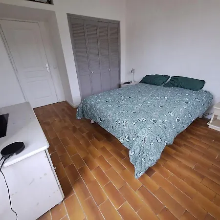 別荘 House 3 Bedrooms For 5 Persons At *