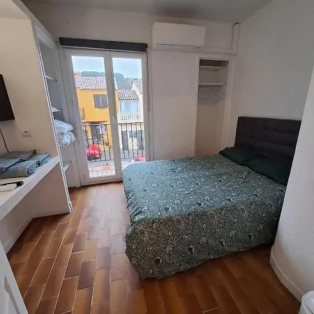 House 3 Bedrooms For 5 Persons At 別荘